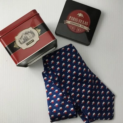 Corbata Paris Texas Apparel Co. “Texas Star Flag” Hecha a Mano Seda Roja Blanca Azul y Estaño Foto 1 de 4