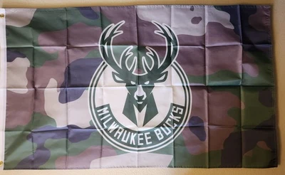Milwaukee Bucks Woodland Camuflaje NBA Baloncesto Bandera Camuflaje 3x5 Pies con Ojales Foto 1 de 3