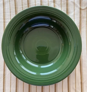 Vintage Fiestaware deep plate / bowl in dark green - 1936 - Picture 1 of 6