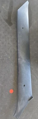 1991-1994 GMC SONOMA CHEVY S10 RIGHT A-PILLAR TRIM USED OEM PART 15632710 - Image 1 of 3