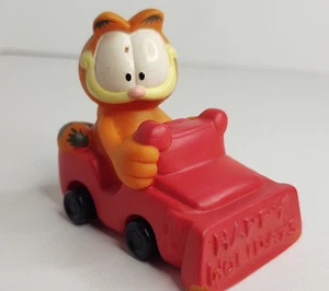 VTG 1997 GARFIELD Holiday Red Car Figure Carls Jr Kids Meal Toy - Picture 1 of 10