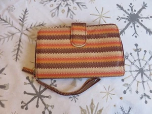 New Mundi All In One Southwestern Stripe Clutch - Picture 1 of 6