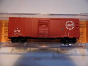 N - Deluxe 130401- 40' Boxcar, C&EI buzzsaw logo 118797 w/M-M couplers NIB - Picture 1 of 2