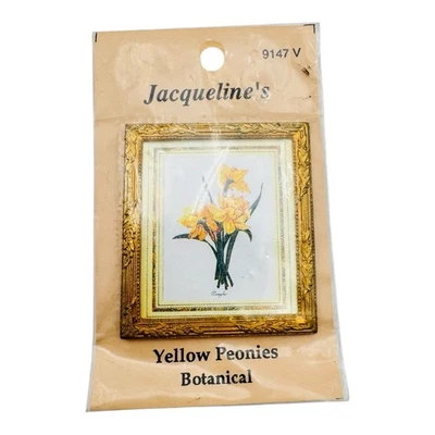 Marco de pintura de flores botánicas en miniatura para casa de muñecas Jacqueline's peonías amarillas Foto 1 de 4