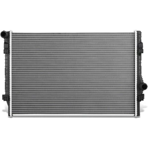 Radiateur Pour Volkswagen Audi 2015-2019 Par 5Q0 121 251 Gq - Photo 1 sur 4
