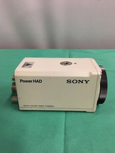 Sony 3CCD Color Video Camera Power HAD - Model: DXC-950P - Picture 1 of 6
