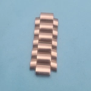 Fascia parziale per Movado serie 800 misura 14.1.14.1059 e 14.1.14.1194. E' 1 pezzo - Foto 1 di 7