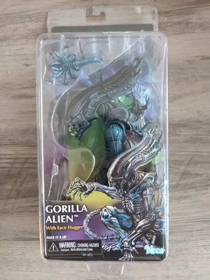 🔥FIGURA ALIENÍGENA GORILA ALIENÍGENA NECA SELLADA  Foto 1 de 4