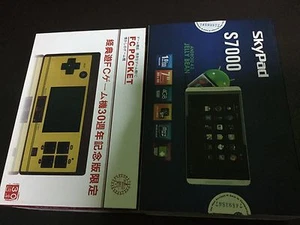 FAMILY COMPUTER Pocket - Picture 1 of 3
