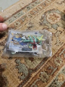 Vintage Pokémon 2002 Wendy’s Kids Meal Toy KYOGRE Keychain Figure / Card 08/15 - Picture 1 of 3