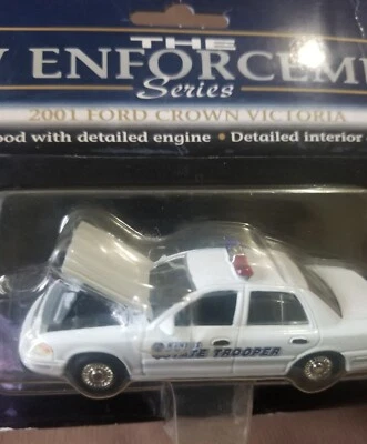 SpecCast Diecast White 2001 Ford Crown Victoria Kansas State Patrol Scale 1:64 - Image 1 of 4