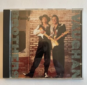 Family Style Music CD Vaughan Brothers Stevie Ray Vaughan / Jimmie Vaughan - Bild 1 von 6