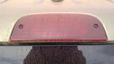 Высокий стоп-сигнал 3-й стоп-сигнал подходит для Jeep Liberty 2007-2007 годов выпуска от оригинального производителя - Изображение 1 из 4