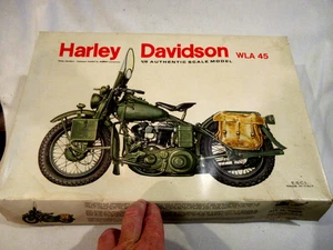 ESCI Harley Davidson WLA45 1/9 Scale #7002 Teile versiegelt/komplett/OVP - Bild 1 von 5