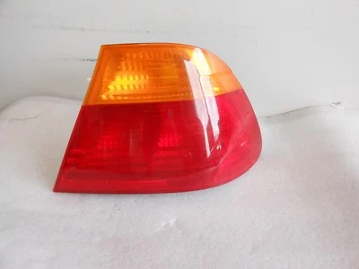 1999-2003 BMW E46 COUPE 320I 323I 325I 328I 330I LANTERNA TRASEIRA DIREITA FABRICANTE DE EQUIPAMENTO ORIGINAL 8364726 - Imagem 1 de 4