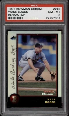 Bowman Chrome Wade Boggs #249 1998 refractor PSA 8 casi nuevo-como nuevo Pop 1 (solo 2 más altos) Foto 1 de 2