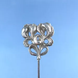 Jugendstil Sterling Silber Iris Blume Hutnadel / antiker Stab - Bild 1 von 4