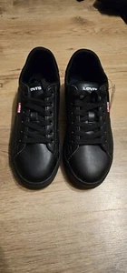 Levis Trainers Uk Size 5 - Picture 1 of 18