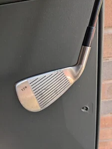 Driving Iron - 17 deg- graphite shaft excellent condition. golf club.  - Picture 1 of 10