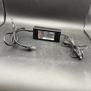 Delta Electronics Inc Adattatore AC EPS-3 Modello ADP-36KR A Testato Funzionante - Foto 1 di 2
