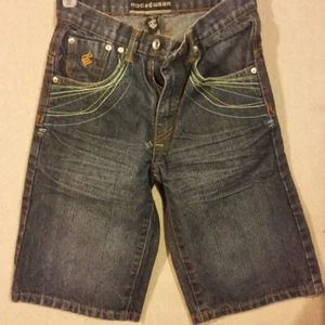 Shorts Rocawear Boys Embroidered Baggy Blue Jean Denim Sz 10 - Picture 1 of 3