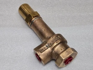 FULFLO WS Pressure Relief Valve 30-100 PSI Adjustable, 1/4" NPT - Picture 1 of 9