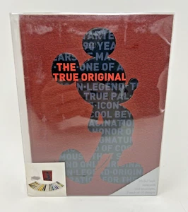 Walt Disney Archives Collection Mickey The True Original 20 Gold Foil 5x7 Cards - Picture 1 of 4