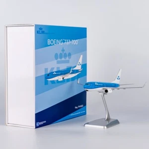 KLM Royal Dutch Airlines B737-700 PH-BGG "Koningseider" 1:200 NG Modelos 05007 - Imagen 1 de 14