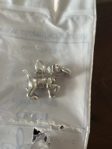 Cachorro Perro Llevando Periódico Plata Peltre Pulsera Dije Colgante - Imagen 1 de 5