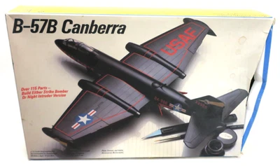 Testors 1/72 Martin B-57B Canberra Model Kit #698 - Image 1 of 4