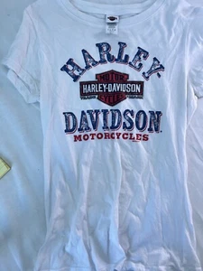 Ladies Harley Davidson shirts Size: small - Picture 1 of 3
