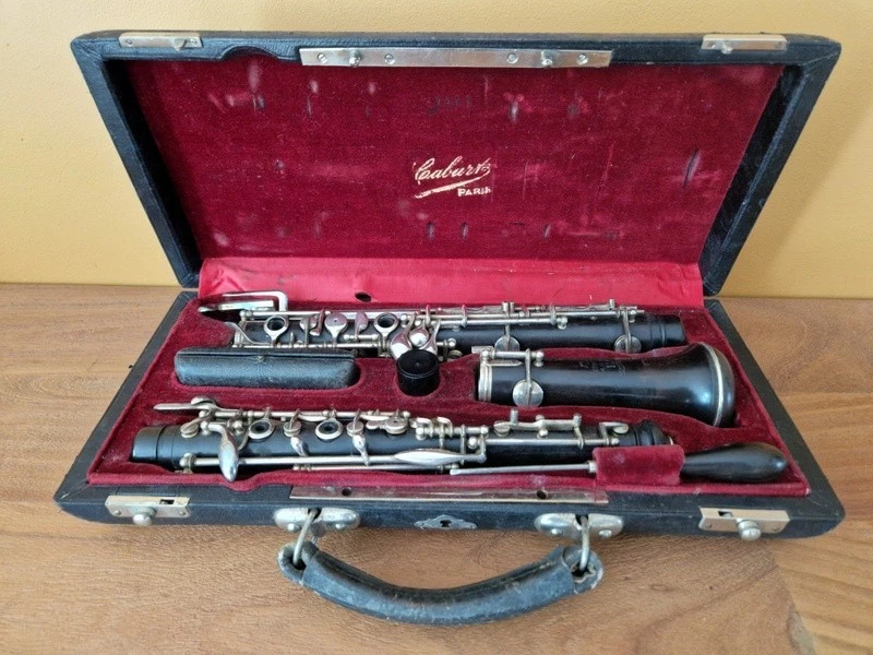 Hautbois Cabart à Paris en ébène clés argentés K33 en coffret instrument musique - Imagen 1 de 4