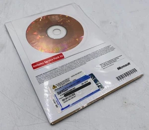 Vintage Microsoft Windows XP Professional Installation CD, CANNOT GUARENTEE KEY - Picture 1 of 3