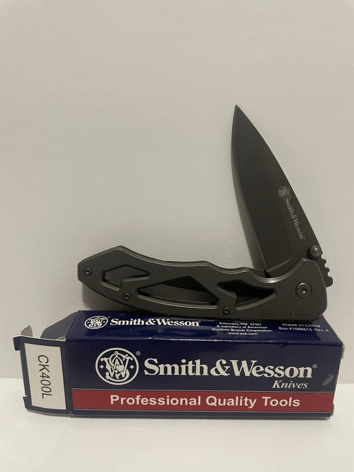 Smith & Wesson Large Knife 3in Gray Drop Point Plain 7cr17mov High CK400L
