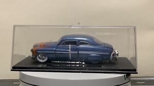 Road Champs 1949 Mercury Hot Rod Diecast Car 1:43 Blue Metallic w/Flames & Case