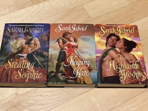 (3) Sarah Gabriel Hardcover W/ DJ Book Lot - Picture 1 of 7