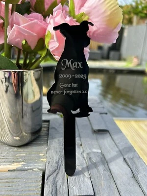 Pet Memorial Plaque Dog Gifts with Stake Marker Personalised for Garden Outdoor - Image 1 of 4