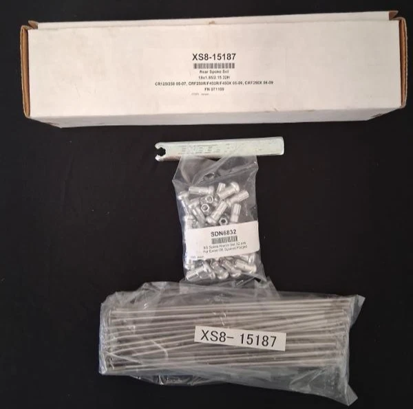 Juego de radios de rueda trasera Excel - 18x1,85 motocicleta bicicleta de calle moto cross XS8-15187 Foto 1 de 1