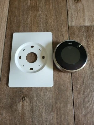 Nest Learning Thermostatmodel 02A 2nd Generation in Stainless Steel Read  - Image 1 of 4