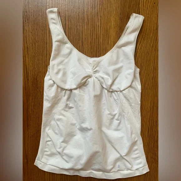 Barely There 舒适曲线白色塑形背心,尺寸 X-大号 — 第 1/4 张图片
