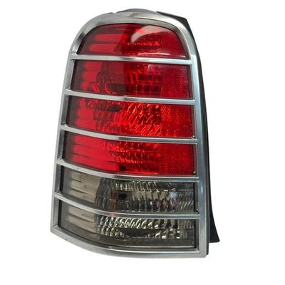 Luz de freno trasera del lado izquierdo del conductor Mercury Mariner 2007 fabricante de equipos originales 05 06 07 Foto 1 de 4