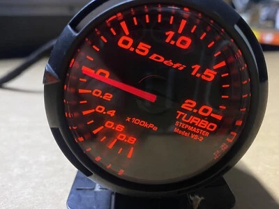 DEFI Turbo Step master VS-2 Boost Gauge With Boost Sensor And Wiring Harness Red - Image 1 of 4