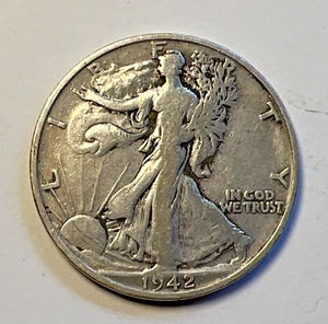 1942 S Walking Liberty Half Dollar Circulated - Picture 1 of 4