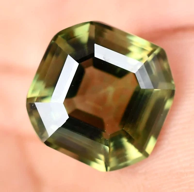 Natürlich Hiddenit Kunzit 16.40 Karat Smaragd Zertifiziert Selten Gefunden Lose - Bild 1 von 4