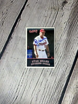 2007 MultiAd Sports Memphis Redbirds Dyar Miller #32 Signed Auto Card - Image 1 of 2