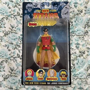 DC Direct Nueva Figura de Acción Teen Titans The Judas Contract Serie 2 ROBIN SELLADA - Imagen 1 de 6