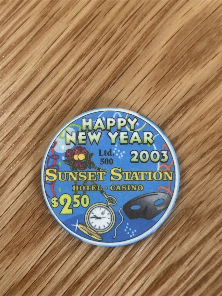 Sunset Station Nevada $2.50 chip de casino año nuevo 2003 raro Foto 1 de 3