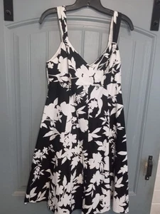 Vestido American Living sin mangas blanco y negro de algodón talla 12 - Imagen 1 de 3
