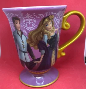 Disney Fairytale Collection Aurora & Prinz Phillip Tasse  - Bild 1 von 4