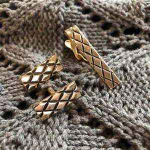 Cuff Link Tie Clip Set Cross Hatch Design Gold Tone Vintage Mid-Century - Picture 1 of 6